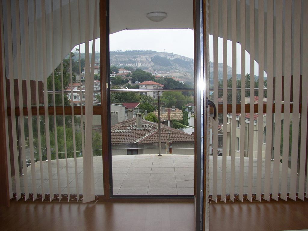 Balchik English House מראה חיצוני תמונה